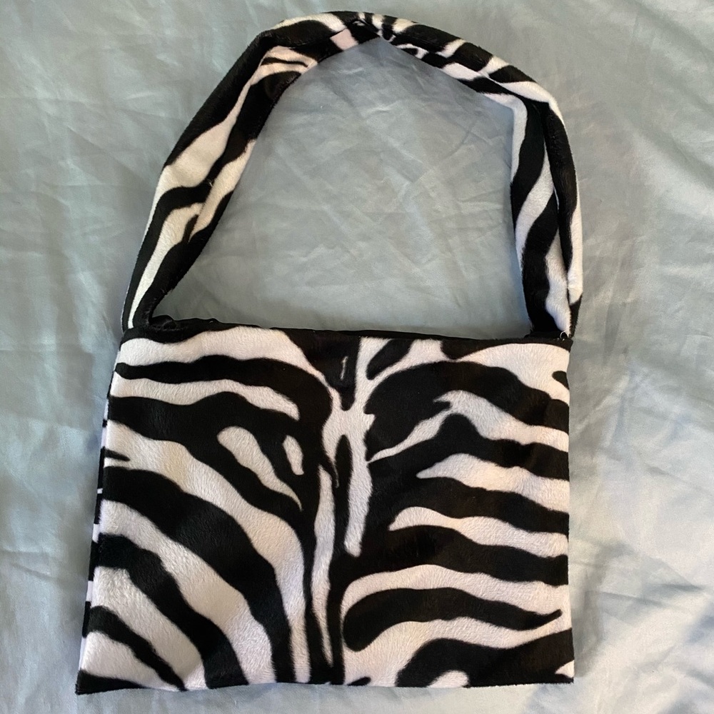 Y2K Zebra fuzzy shoulder bag